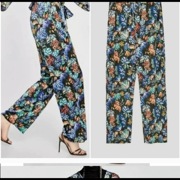 Zara Velvet Pantsuit. - Picture 3 of 6